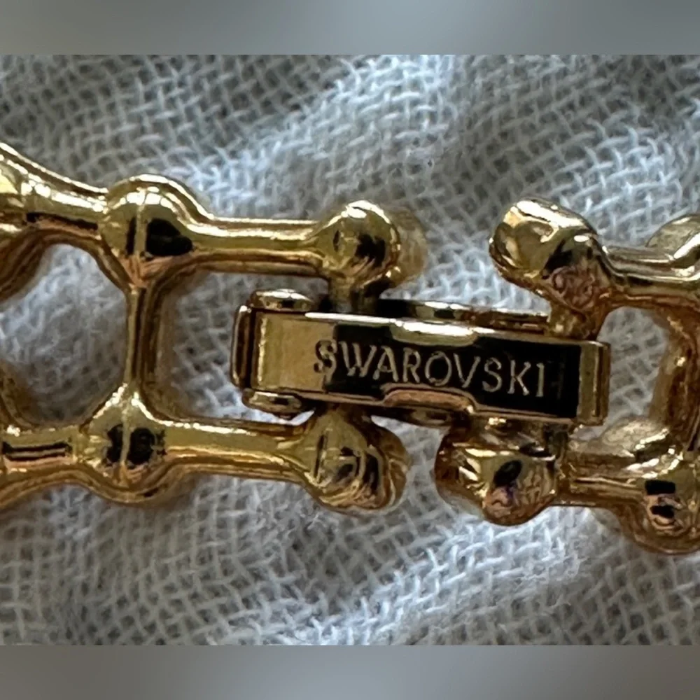 Swarovski ladies double crystal row tennis bracelet - Picture 4 of 7